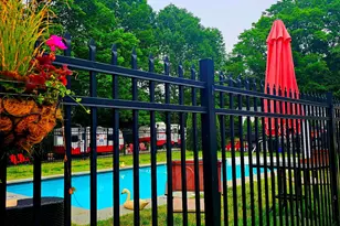 360 Commercial St, Rockport, ME 04856 - Photo 6