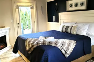 360 Commercial St, Rockport, ME 04856 - Photo 8