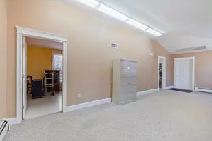 36 Silver St, Waterville, ME 04901 - Photo 16