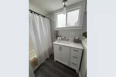 31 Spruce Street, Rockland, ME 04841 - Photo 12