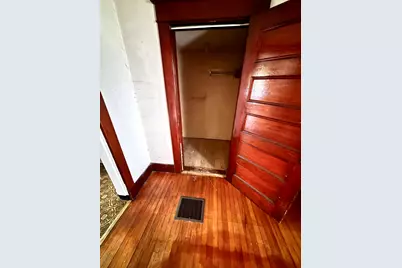 34 Lincoln Street, Millinocket, ME 04462 - Photo 10