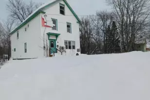 161 Waverly Ave, Pittsfield, ME 04967 - Photo 2