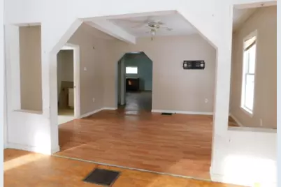 161 Waverly Avenue, Pittsfield, ME 04967 - Photo 10