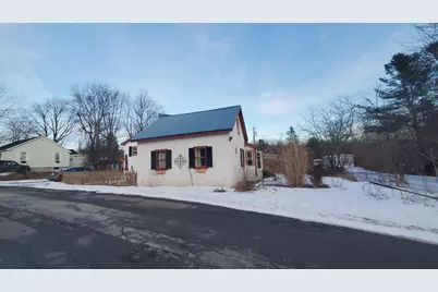 29 Oak Street, Bucksport, ME 04496 - Photo 6