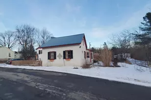 29 Oak St, Bucksport, ME 04496 - Photo 6