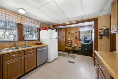 119 Commercial Street, Hartland, ME 04943 - Photo 10