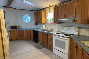 25 Patio Park Ln, Gorham, ME 04038 - Photo 12