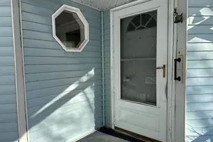 25 Patio Park Ln, Gorham, ME 04038 - Photo 4