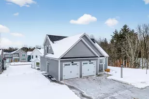 12 Waxwing Ln, Falmouth, ME 04105 - Photo 2