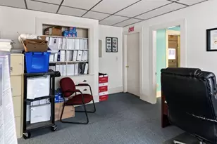 201 Knox St, Rumford, ME 04276 - Photo 10