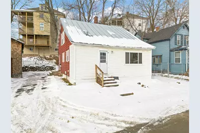 8 Squire Street, Waterville, ME 04901 - Photo 2