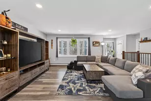 1525 Roosevelt Trail, Raymond, ME 04071 - Photo 6