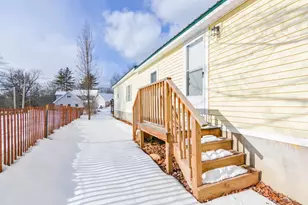 65 Kennebec Dr, Lebanon, ME 04027 - Photo 28