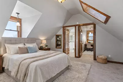 218 Highland Avenue, Gardiner, ME 04345 - Photo 4