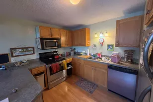 101 Waldo Ave, Belfast, ME 04915 - Photo 2