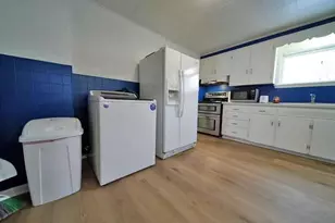 64 Pearce Ave, Houlton, ME 04730 - Photo 8