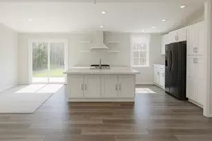 313 Moose Hill Rd, Livermore Falls, ME 04254 - Photo 2