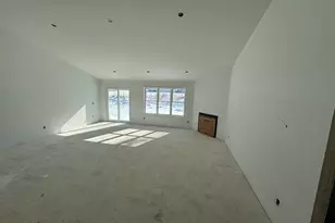 23 Forest Glen Ln, Topsham, ME 04086 - Photo 4