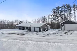 23 Godrics Holw, Sidney, ME 04330 - Photo 2