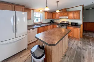 191 Sunset Cross Rd, Deer Isle, ME 04627 - Photo 12