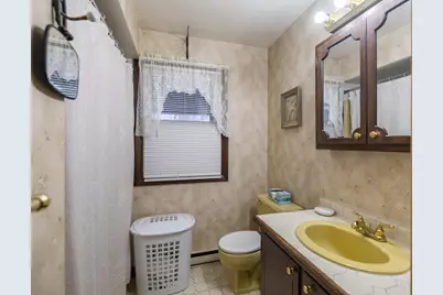 31 Bellflower Drive, Auburn, ME 04210 - Photo 10