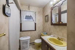 31 Bellflower Dr, Auburn, ME 04210 - Photo 10