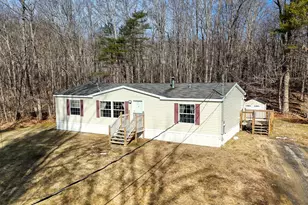 38 Hume Ln, Gardiner, ME 04345 - Photo 1