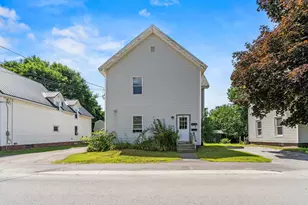 81 Parker St, Brewer, ME 04412 - Photo 2