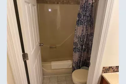 136 W Grand Avenue, Old Orchard Beach, ME 04064 - Photo 34