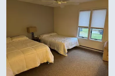 136 W Grand Avenue, Old Orchard Beach, ME 04064 - Photo 32