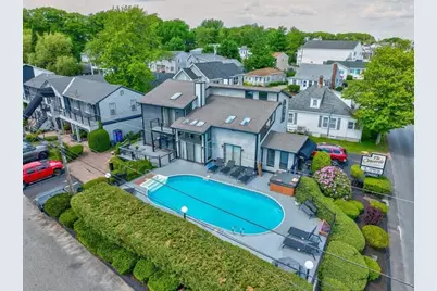 136 W Grand Avenue, Old Orchard Beach, ME 04064 - Photo 2