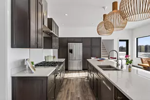 1275 Sawyer Rd, Cape Elizabeth, ME 04107 - Photo 6