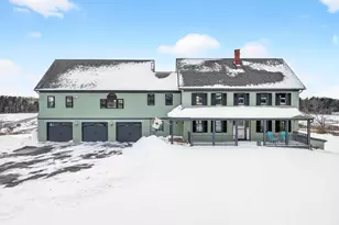 1275 Sawyer Rd, Cape Elizabeth, ME 04107 - Photo 2