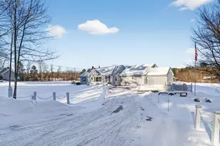 183 Country Club Rd, Norway, ME 04268 - Photo 1