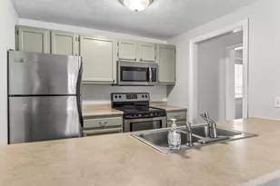 1 Dale Ct, Portland, ME 04102 - Photo 8