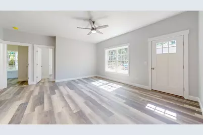 27 Jennifer Avenue, Greene, ME 04236 - Photo 4