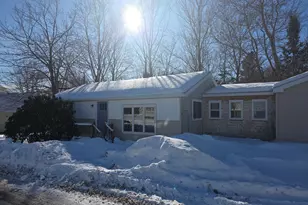 11 Norris St, Searsport, ME 04974 - Photo 1