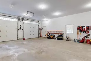 17 Bowdoin Dr, Lewiston, ME 04240 - Photo 78