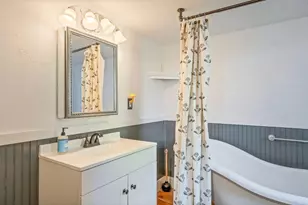 192 Turkey Ln, Winthrop, ME 04364 - Photo 8