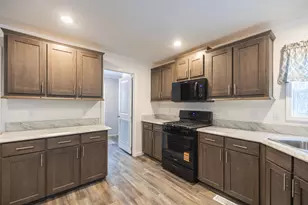 45 Kyle Ln, Auburn, ME 04210 - Photo 6