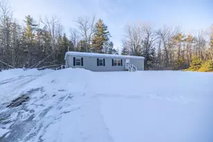 45 Kyle Ln, Auburn, ME 04210 - Photo 2