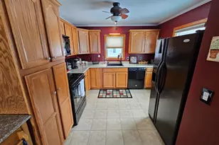 24 Bailey Ave, Lewiston, ME 04240 - Photo 4