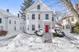 10 Maple St, Augusta, ME 04330 - Photo 2