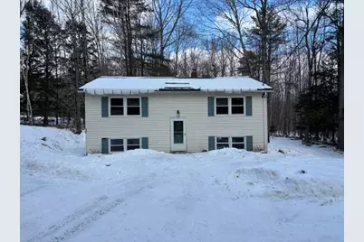 9 Russell Street, Readfield, ME 04355 - Photo 2