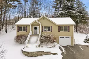 9 Jill St, Lewiston, ME 04240 - Photo 6