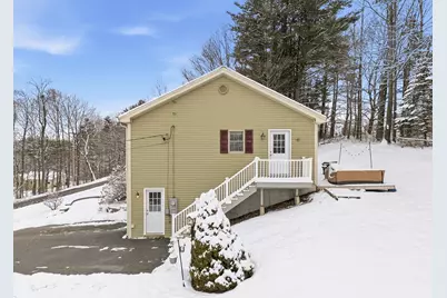 9 Jill Street, Lewiston, ME 04240 - Photo 8