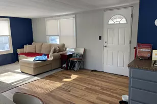 19 Aspen Cir, Kittery, ME 03904 - Photo 2