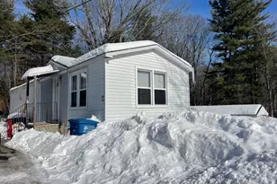 19 Aspen Cir, Kittery, ME 03904 - Photo 4