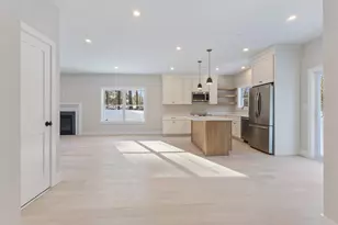 11 Peabody Ln, Saco, ME 04072 - Photo 12