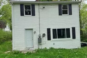 113 Dummer St, Bath, ME 04530 - Photo 2